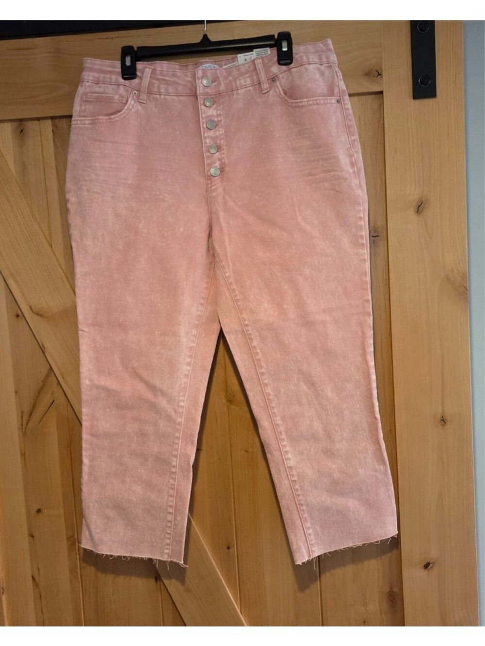 New! Time And Tru Womens 18 Button Fly Cropped Jeans Stretch Pink Stone Wash